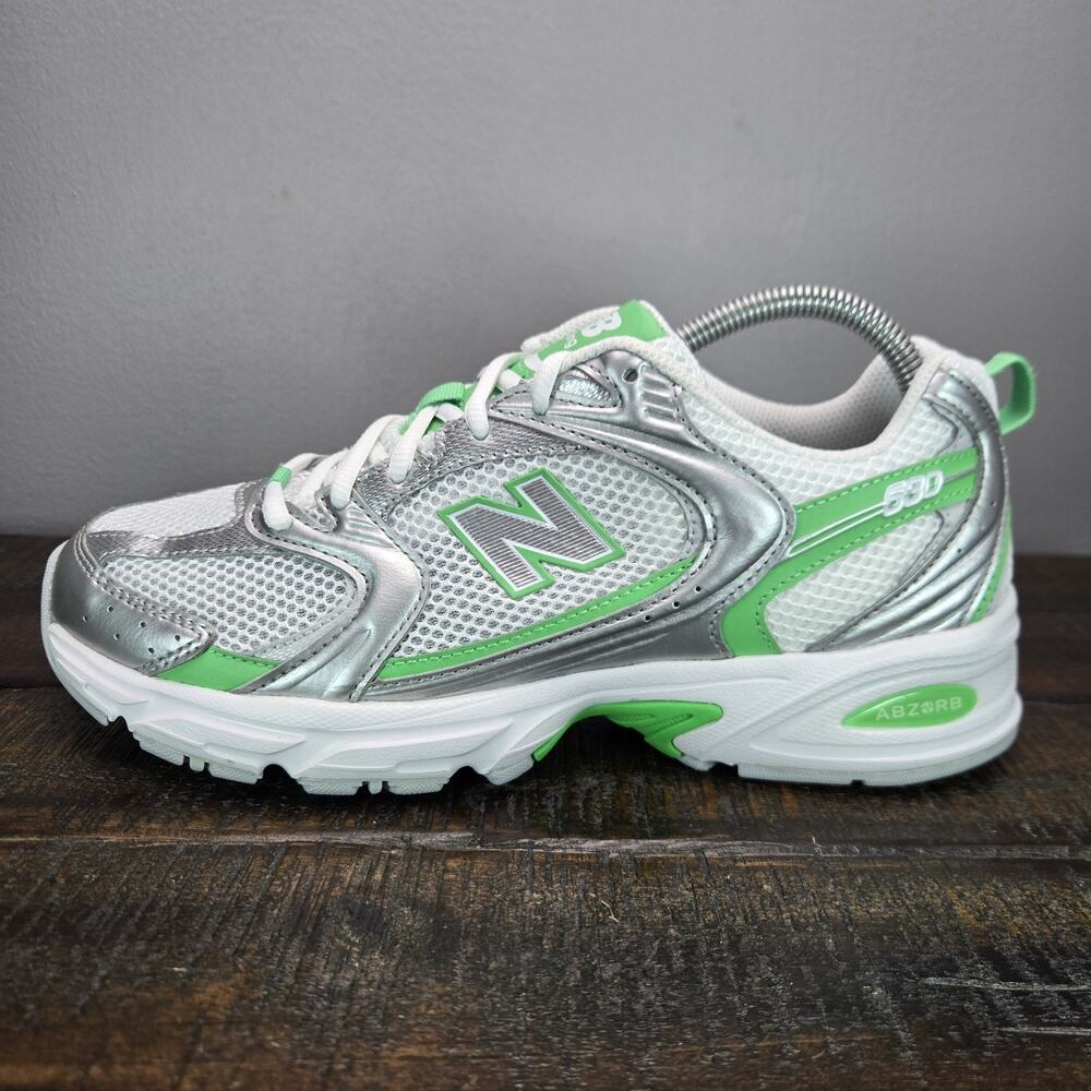 New Balance 530 Womens Size 9.5 D Running Shoes U530APL White Green - Picture 7 of 11